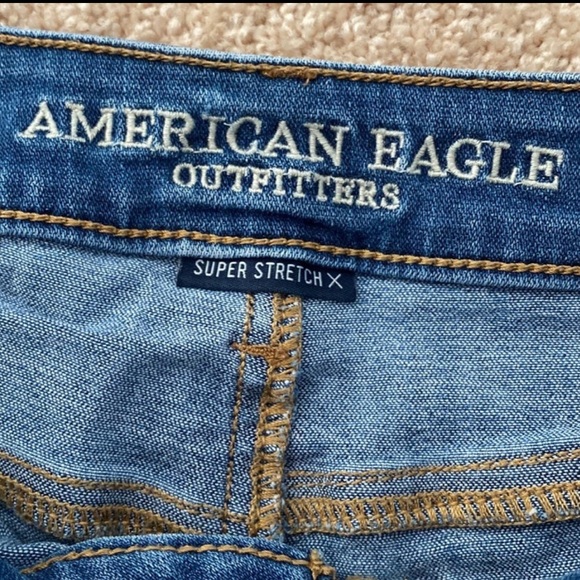 American Eagle Shorts - Picture 4 of 5